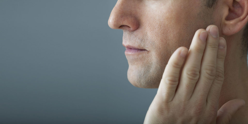 dental patient with jaw pain